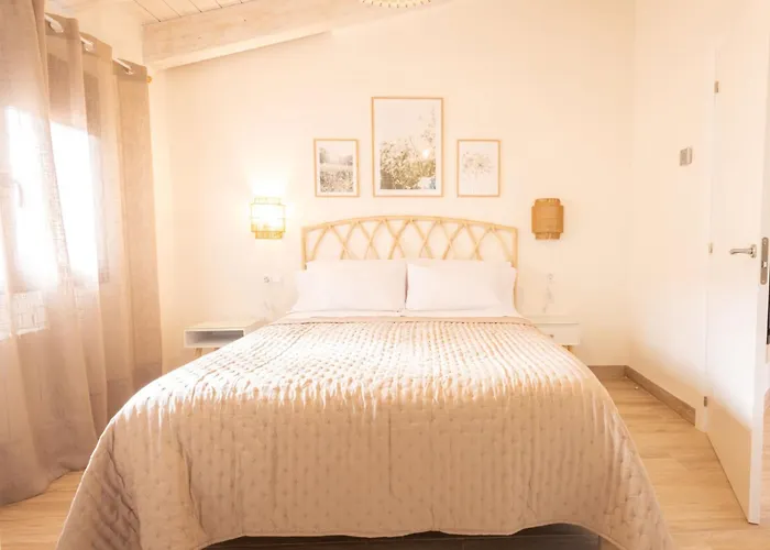 Apartment El Sueno Del Buho 6. Atico Con Chimena *