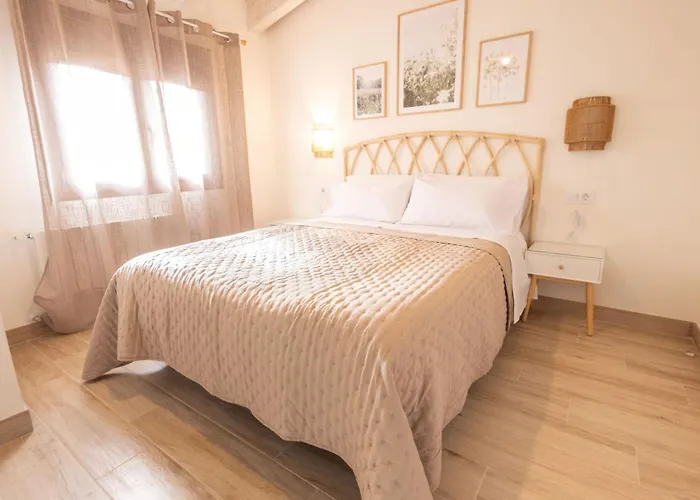 El Sueno Del Buho 6. Atico Con Chimena Beceite